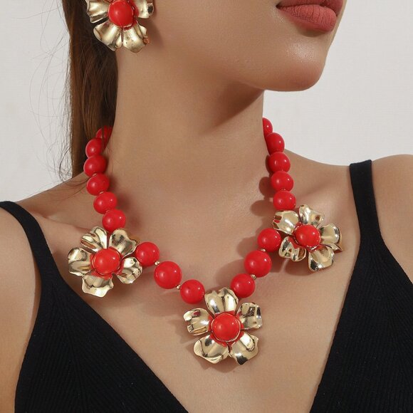 🌺Red Bead & Gold Flower Statement Necklace & Earring Set! - Picture 1 of 4